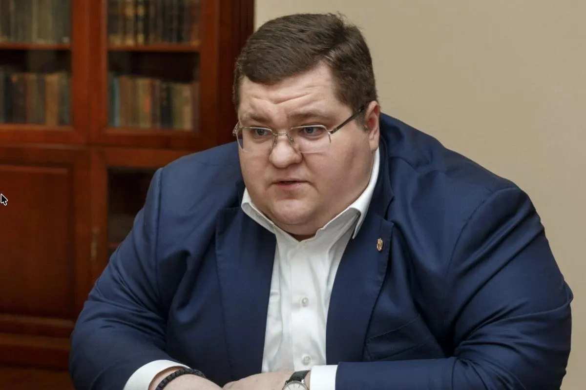 Президент подписал указ о назначении Игоря Чайки руководителем Федерального агентства по делам соотечественников за рубежом. Чайка работает в агентстве с 2021 года — ранее он возглавлял Общественный совет и был заместителем руководителя; предыдущий глава ушёл в отставку на прошлой неделе.