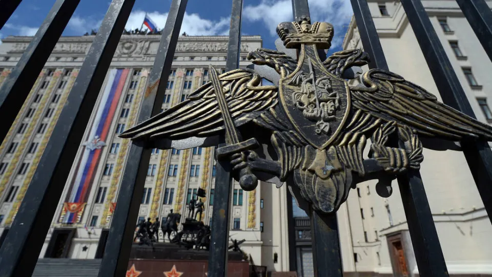 Военное ведомство намерено напрямую управлять акциями, землёй, техникой и базами национализированных предприятий стройиндустрии, чтобы оперативно обеспечивать выполнение гособоронзаказа.