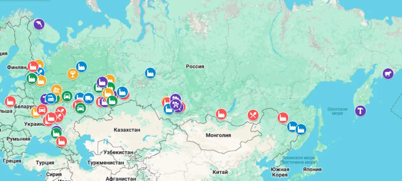 Интерактивная карта фиксирует случаи остановок заводов, массовых увольнений, задержек зарплат и переводов на сокращённую рабочую неделю. С начала 2026 года проблемных предприятий стало больше, чем за весь прошлый год.