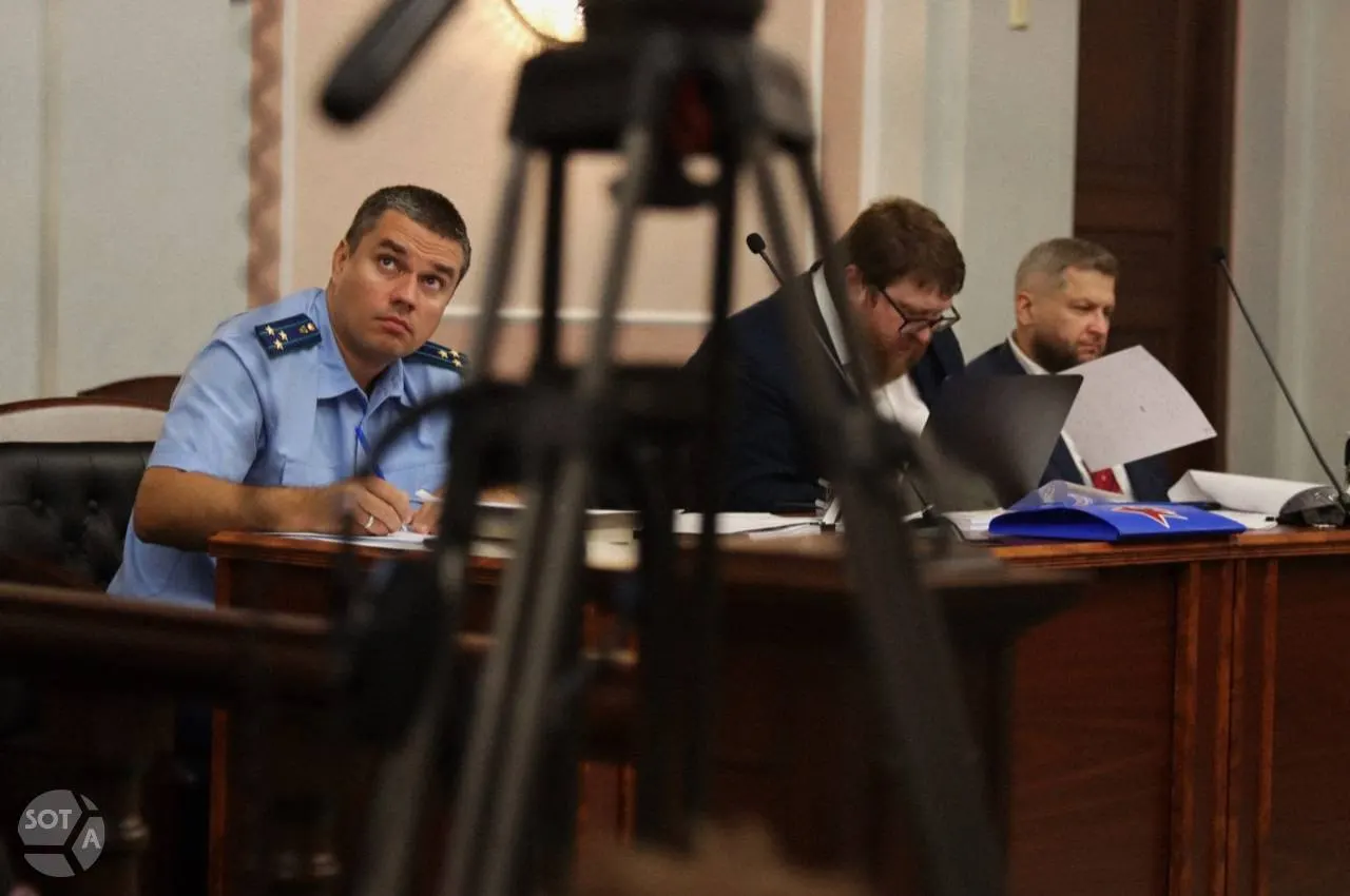 Прокурор заявил, что имеются основания для удовлетворения иска о снятии партии с выборов и сослался на нарушения, связанные с интеллектуальной собственностью и финансовым мониторингом.