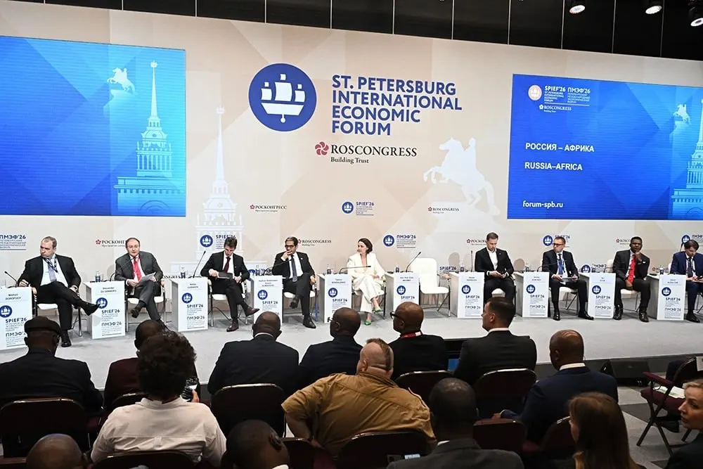 На ПМЭФ говорили о росте товарооборота, борьбе с энергодефицитом в Африке и подготовке третьего саммита Russia–Africa в Москве 28–29 октября.