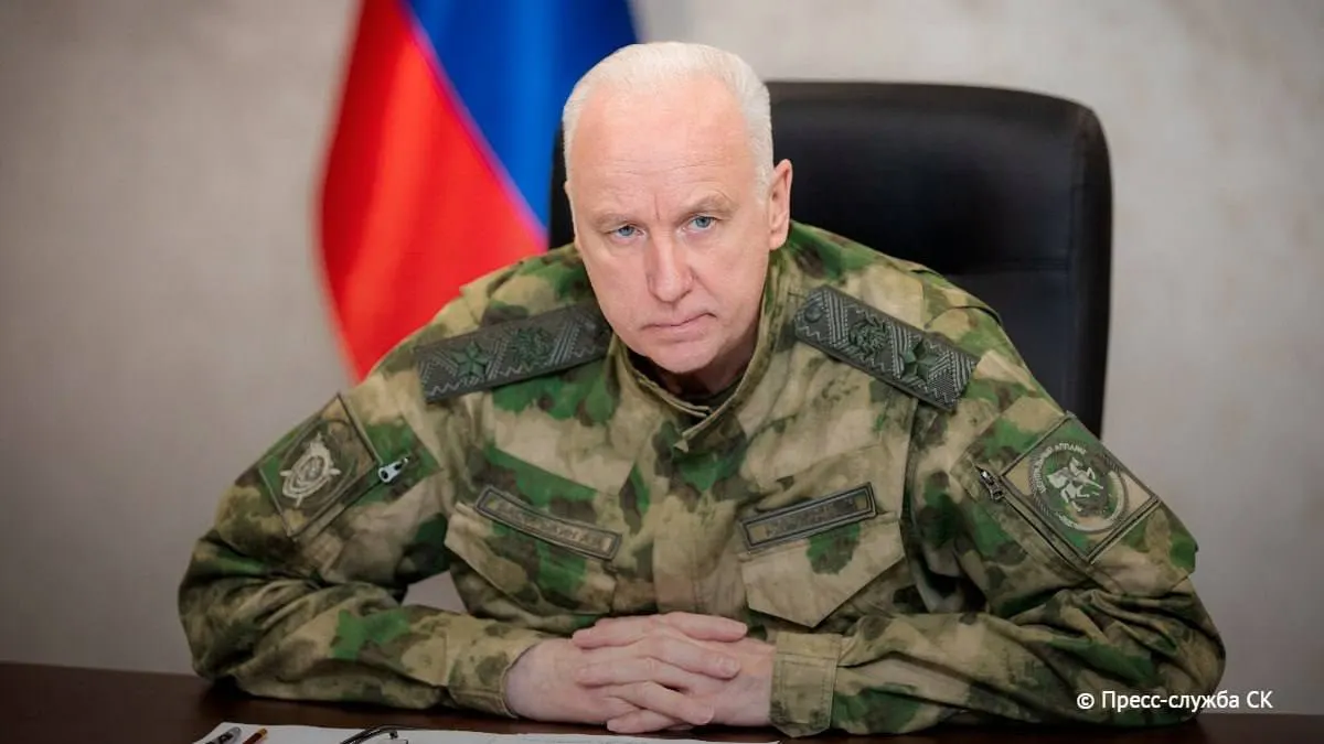 Глава Следственного комитета сообщил, что с начала войны 54 региона пострадали от атак; по его данным — 1 472 погибших и более 6,7 тыс. раненых, ущерб превышает 1 трлн рублей.