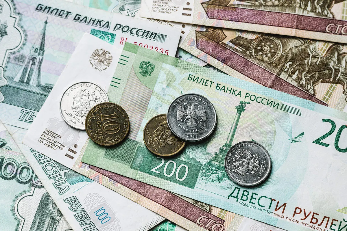 Правительство позволило повысить платежи за ЖКУ в шести регионах, включая Кемеровскую область; прогнозируемый рост в среднем около 10% по стране, с региональными вариациями.
